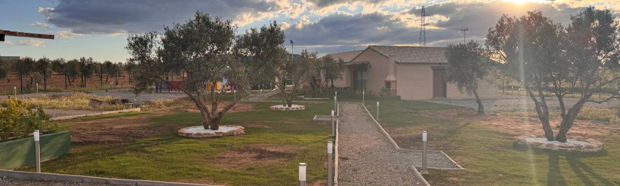 vista casa complejo rural Santa Emma